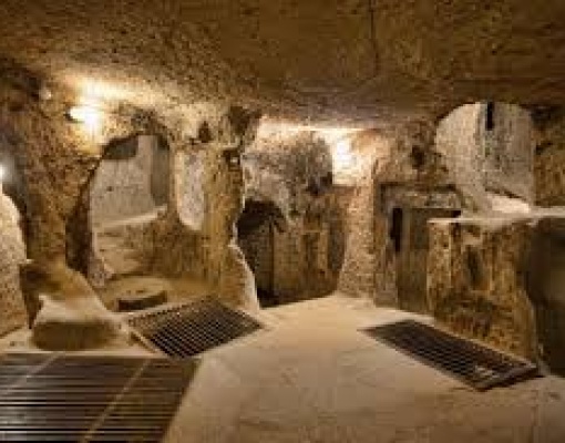 SAIGON CITY TOUR + CU CHI TUNNELS